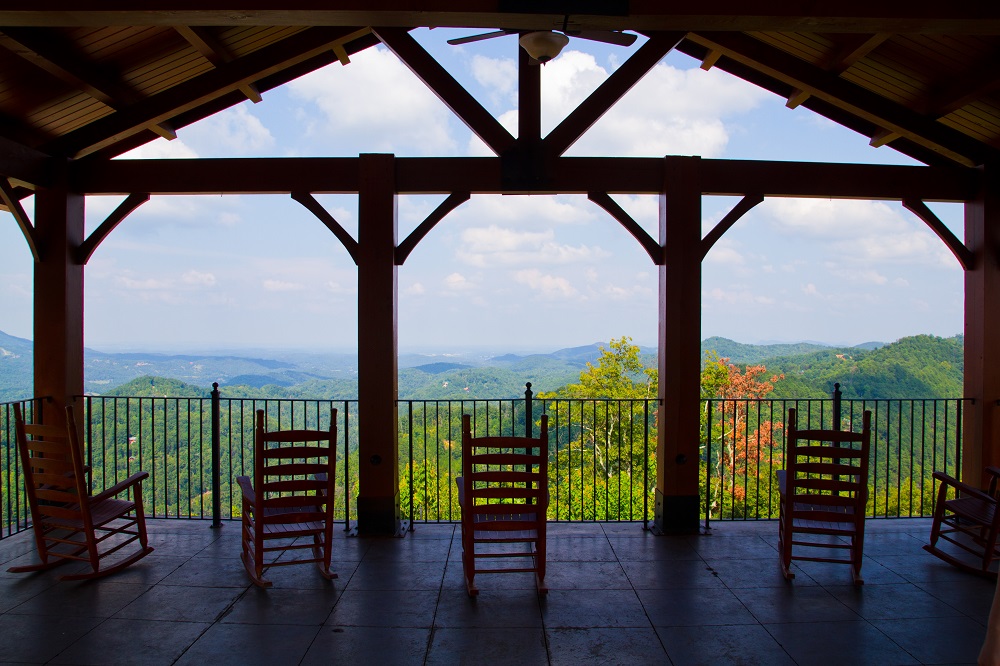 Why Retreat Houses Are the New Go-To for Mindful&nbsp;Getaways